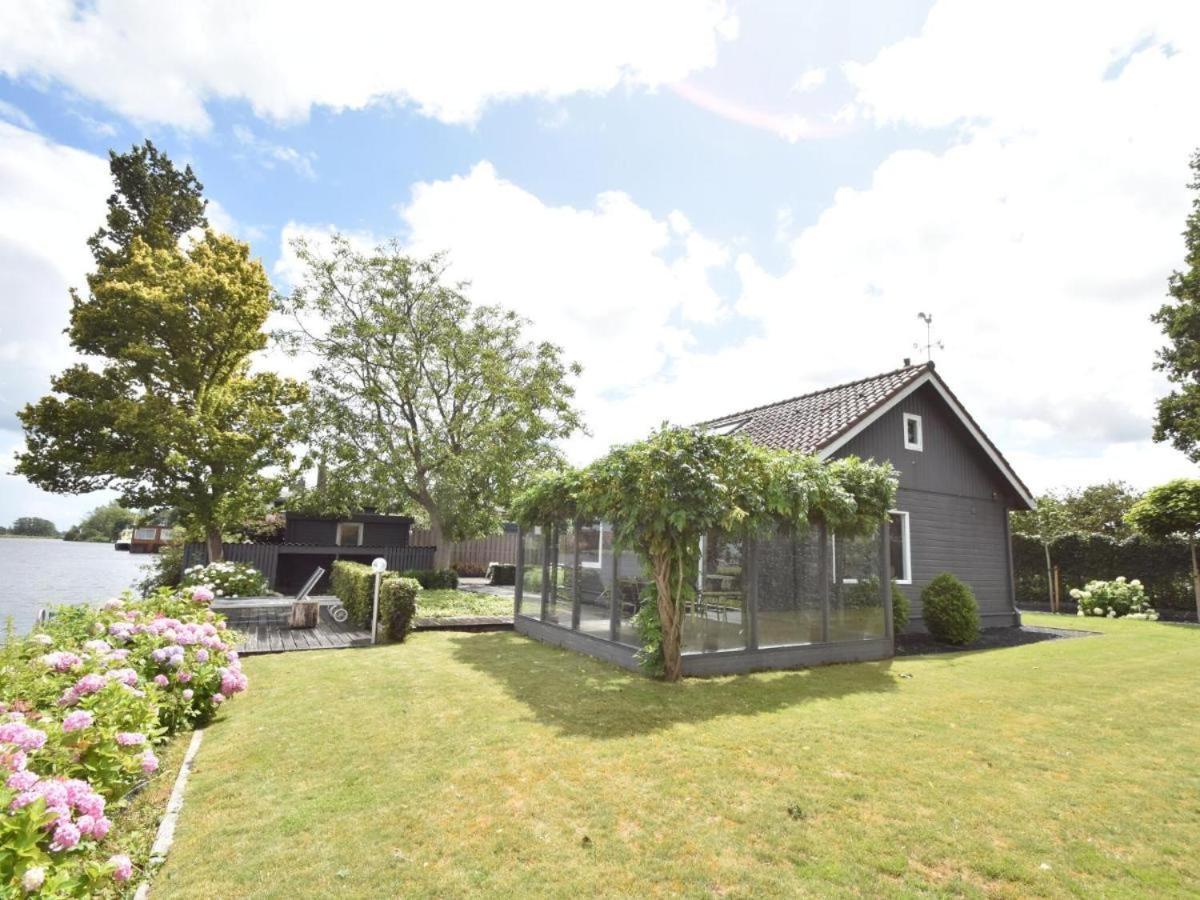 Riverside Holiday Home Near Amsterdam Nigtevecht ภายนอก รูปภาพ