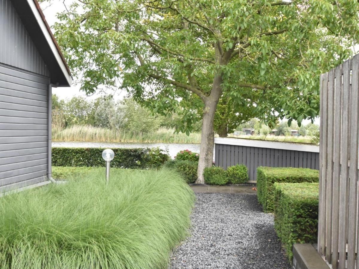 Riverside Holiday Home Near Amsterdam Nigtevecht ภายนอก รูปภาพ